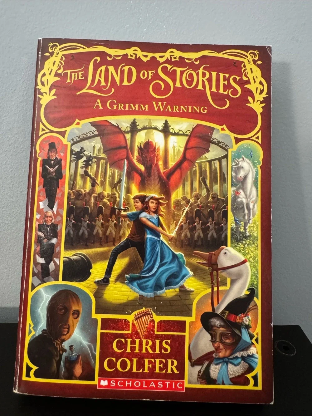 Colfer Land of Stories Books 2 & 3 Enchantress Returns, Grimm Warning paperback
